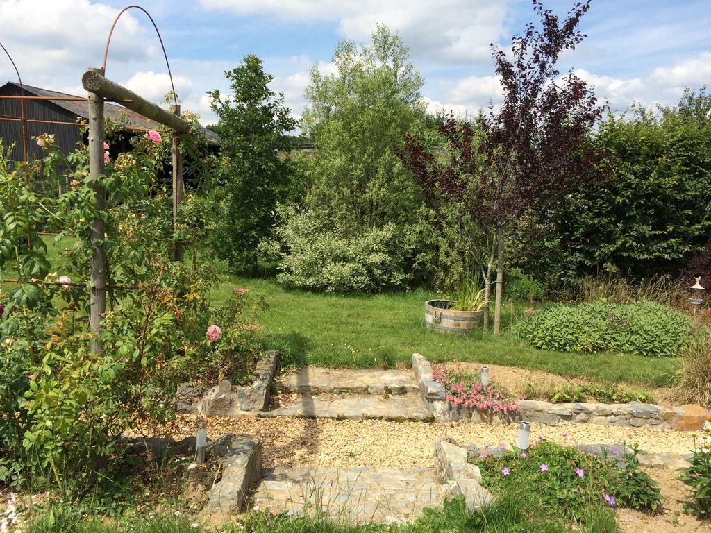 B&B La Ferme Du Doux Libramont-Chevigny Exterior photo